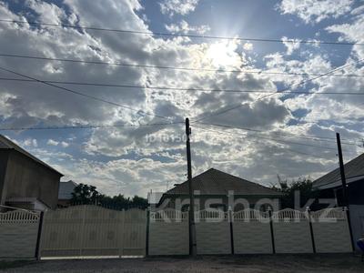 Жеке үй · 4 бөлме · 100 м² · 6 жүзд., Жургенова 23, бағасы: 32 млн ₸ в Таразе