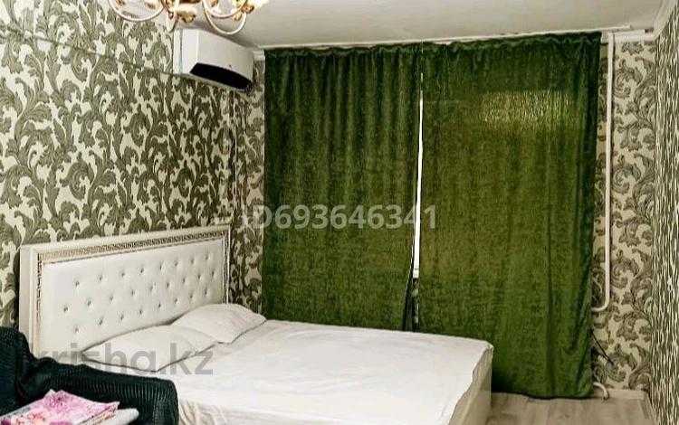 1-комнатная квартира · 45 м² · 2/5 этаж, Авангард 3 мкр за 9 000 ₸ в Атырау, мкр Авангард-3 — фото 2