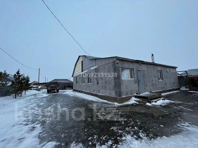 Отдельный дом • 3 комнаты • 130 м² • 10 сот., Кошкарбаева 43 за 20 млн 〒 в 