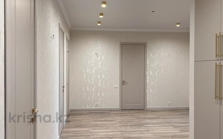 4-комнатная квартира · 154.6 м² · 2/5 этаж, мкр. Алтын орда за 62 млн ₸ в Актобе — фото 2