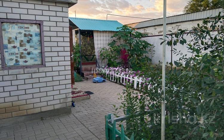 Часть дома · 4 комнаты · 90 м² · 7 сот., Сары Батакулы 3/2 за ~ 18 млн ₸ в Актобе, жилой массив Жилянка — фото 2