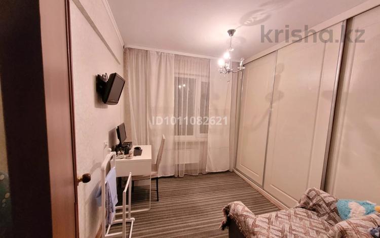 3-комнатная квартира · 68 м² · 5/6 этаж, Серикбаева 23 за 32 млн ₸ в Усть-Каменогорске, Ульбинский — фото 2