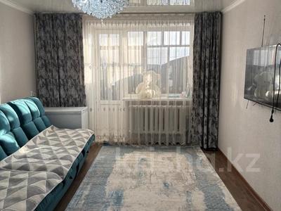 Продажа квартир в Абай обл.: 3-комнатная квартира · 60 м² · 3/5 этаж, Найманбаева за 26.5 млн 〒 3-комнатная квартира · 60 м² · 3/5 этаж, Найманбаева за 26.5 млн 〒 в Семее