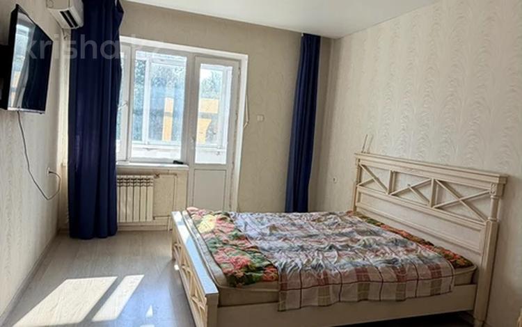 1-комнатная квартира · 40 м² · 3/9 этаж, Политехническая 1 за 15 млн ₸ в Уральске — фото 2