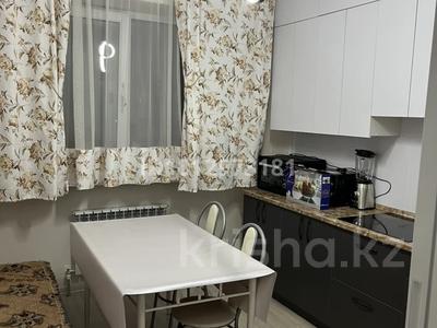 3-бөлмелі пәтер · 83 м² · 6/9 қабат, мкр Атырау, Мкр. Атырау 16/13 — Кульжинский тракт дом 16/13, бағасы: 300 000 ₸ в Алматы, Медеуский р-н