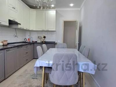 3-бөлмелі пәтер · 86 м² · 3/8 қабат, Мустафа Шокай 107, бағасы: ~ 39 млн ₸ в Астане, Сарайшык р-н