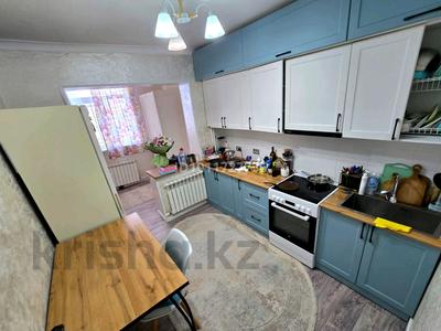 2-комнатная квартира · 57 м² · 2/5 этаж, Гагарина 76 — Возле Педколледжа за 17.5 млн 〒 в Жезказгане