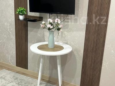 1-бөлмелі пәтер · 40 м², Казахстан 84/1 — Центр рынок, бағасы: 12 000 ₸ в Усть-Каменогорске