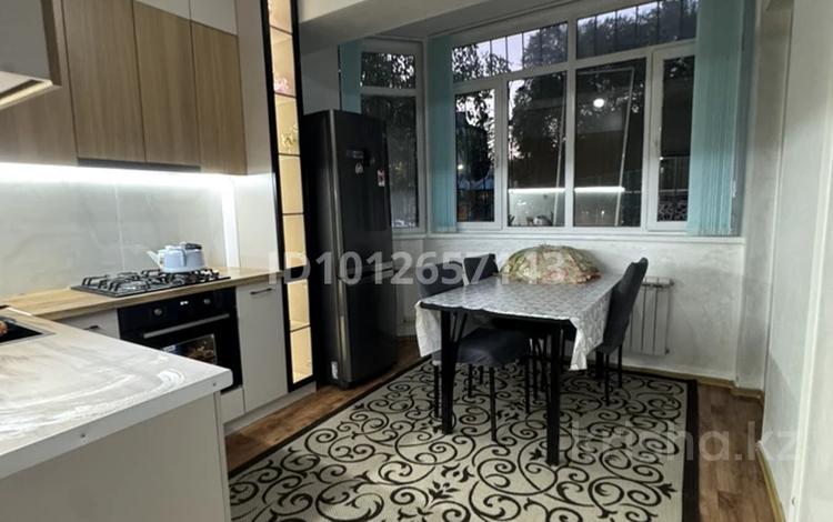 3-бөлмелі пәтер · 80 м² · 1/5 қабат, мкр Кулагер 67 — Омарова, бағасы: 55 млн ₸ в Алматы, Жетысуский р-н — фото 2