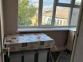 2-бөлмелі пәтер · 45.2 м² · 3/5 қабат, Валиханова 10 — возле центрального рынка, бағасы: 12.5 млн ₸ в Актобе, мкр. Курмыш — фото 4