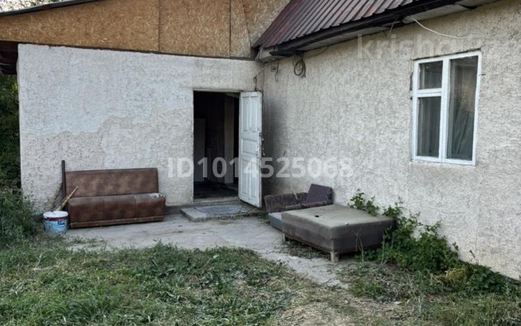 Жеке үй · 3 бөлме · 65 м² · 10 жүзд., Ромашка 80 — Район роддома, бағасы: 120 000 ₸ в Есик — фото 2