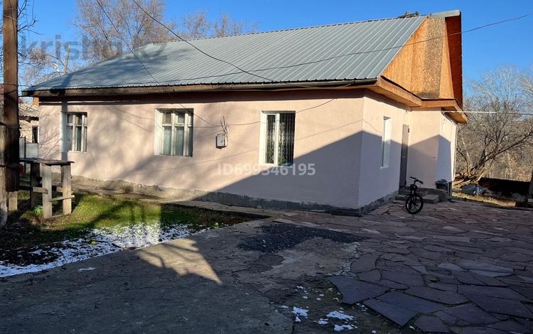 Отдельный дом · 6 комнат · 125 м² · 8 сот., Ауезова 1 за 30 млн 〒 в Жалпаксае — фото 2