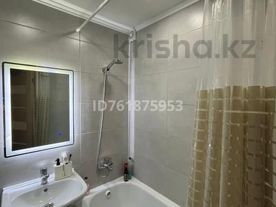 1-комнатная квартира · 30 м² · 1/5 этаж, Майкудук, 18й микрорайон 10 за 130 000 〒 в Караганде, Алихана Бокейханова р-н