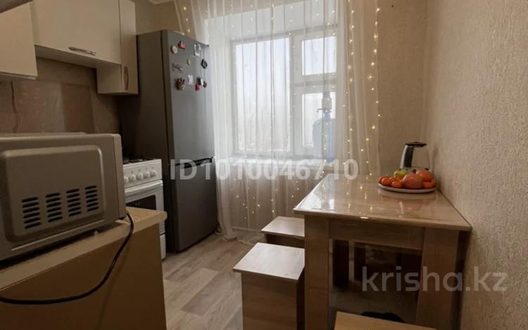 3-бөлмелі пәтер · 56 м² · 5/5 қабат, Ескалиева 106 — Остановка Филармония, 3 поликлиника, бағасы: 14.7 млн ₸ в Уральске — фото 5