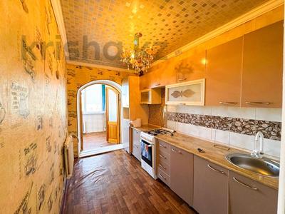 3-комнатная квартира · 65 м² · 5/5 этаж, жастар за 17.8 млн 〒 в Талдыкоргане, мкр Жастар