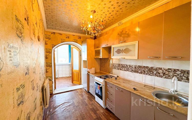 3-комнатная квартира · 65 м² · 5/5 этаж, жастар за 17.8 млн 〒 в Талдыкоргане, мкр Жастар — фото 2