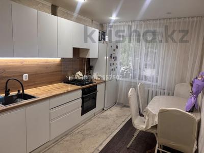 1-комнатная квартира · 40 м² · 1/5 этаж, ул. Шалкыма 36 за 12 млн 〒 в Уральске