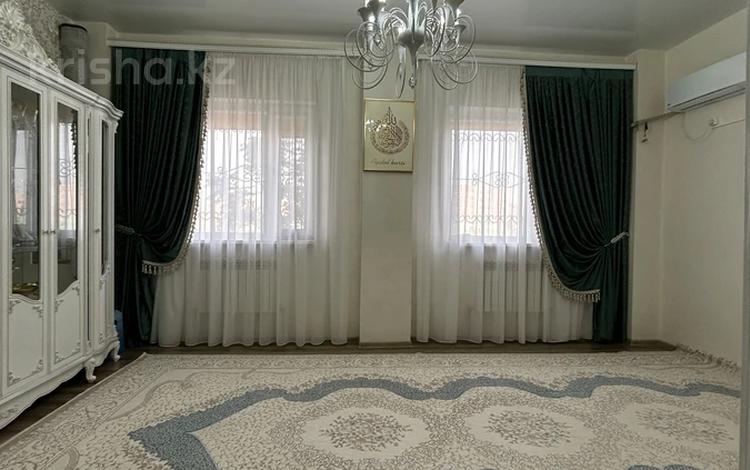 3-комнатная квартира · 95 м² · 1/10 этаж, 33-й мкр 21 за 21 млн ₸ в Актау — фото 2