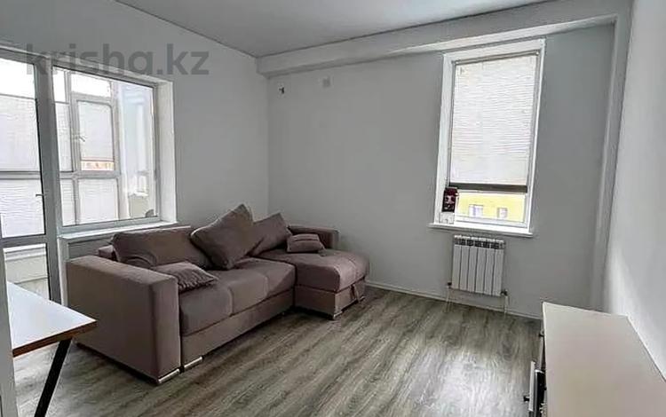 2-бөлмелі пәтер · 55 м² · 8/9 қабат, Проспект Абая 123, бағасы: 35 млн ₸ в Костанае — фото 2