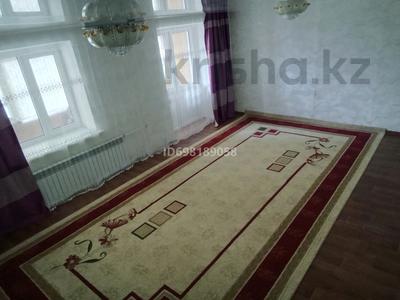 4-комнатная квартира · 92 м² · 5/5 этаж, Затон Чапаева — СОШ 33 за 15 млн ₸ в Уральске
