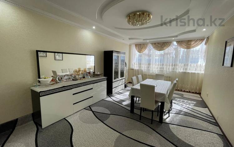 4-бөлмелі пәтер · 123.8 м² · 5/10 қабат, Алии Молдагуловой 58/8, бағасы: 40 млн ₸ в Актобе — фото 3