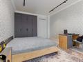 4-комнатная квартира · 130 м² · 11/14 этаж, Кабанбай Батыра 56а за 120 млн ₸ в Астане, Есильский р-н — фото 12