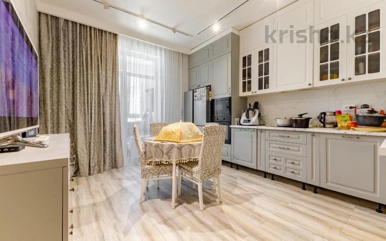 4-комнатная квартира · 130 м² · 11/14 этаж, Кабанбай Батыра 56а за 120 млн ₸ в Астане, Есильский р-н — фото 4