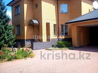 Отдельный дом • 14 комнат • 520 м² • 17 сот., Катаева 145 за 180 млн 〒 в Павлодаре