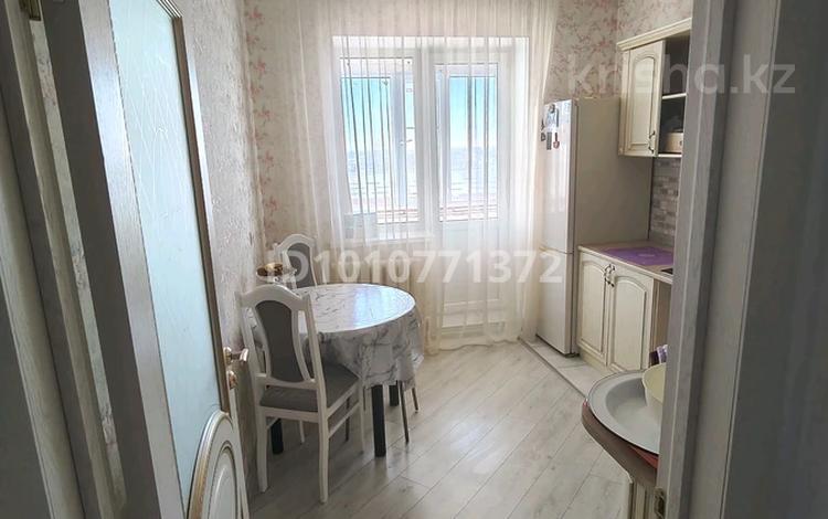 2-бөлмелі пәтер · 63 м² · 4/6 қабат, Республики, бағасы: 24.5 млн ₸ в Косшы — фото 2