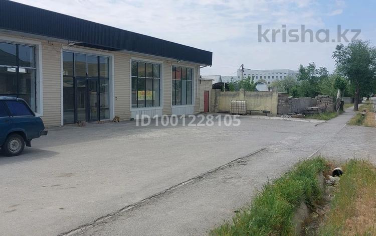 Дүкендер мен бутиктер · 220 м², бағасы: 300 000 ₸ в Кентау — фото 2