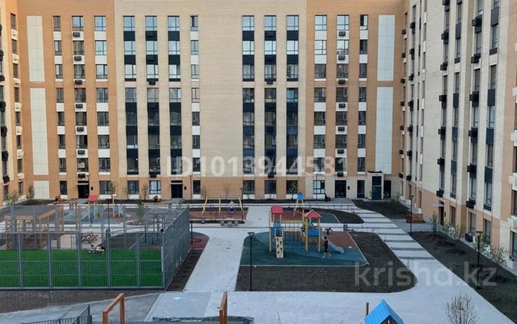 1-бөлмелі пәтер · 37.5 м² · 5/9 қабат, Мухамеджан Тынышбайулы 10, бағасы: 22 млн ₸ в Астане, Сарайшык р-н — фото 2