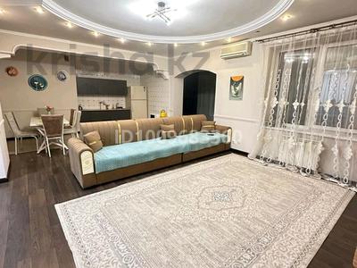 3-бөлмелі пәтер · 160 м² · 11/15 қабат, Сатпаева 9б — Между Масанчи или Сейфуллина, бағасы: 40 000 ₸ в Алматы, Бостандыкский р-н