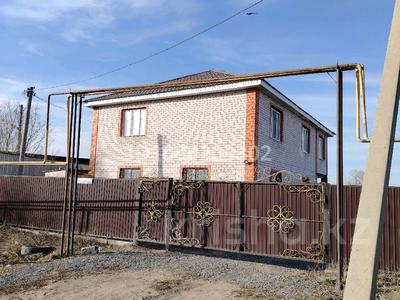 Жеке үй · 5 бөлме · 180 м² · 6 жүзд., Хлебопродукт 4 22, бағасы: 32 млн ₸ в Актобе, мкр Гормолзавод