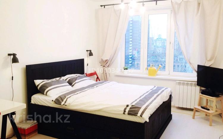 1-комнатная квартира · 50 м² · 8/12 этаж, Кунаева 14 за 17 000 ₸ в Астане, Есильский р-н — фото 2
