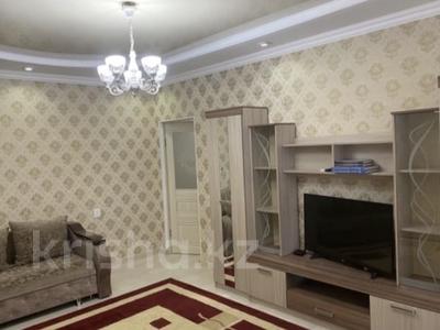 2-бөлмелі пәтер, 60 м², 3/5 қабат тәулігіне, Желтоксан 24, бағасы: 10 000 〒 в 