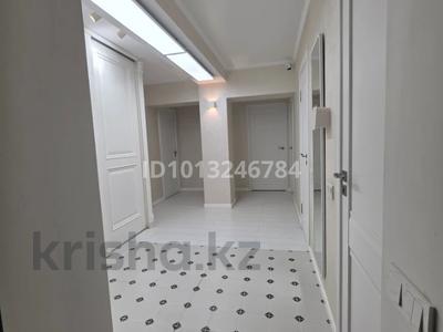 3-комнатная квартира · 95 м² · 2/5 этаж, Абая 17 — По Абая между Пушкина и Валиханова, рядом с гостиницей Казахстан, Дворцом Республики,КИМЭП, Каспийский университет, KAZ Minerals, Казахмыс, Неделька за 590 000 ₸ в Алматы, Медеуский р-н