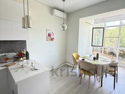 3-комнатная квартира · 100 м² · 2/4 этаж, Шевченко 79 за 450 000 ₸ в Уральске