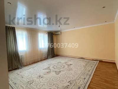 Жеке үй · 2 бөлме · 160 м² · 10 сот., мкр Кокарна, 3, бағасы: 100 000 〒 в Атырау