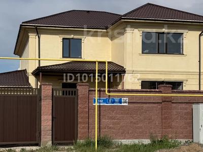Отдельный дом · 6 комнат · 300 м² · 10 сот., мкр Уркер 6 за 155 млн ₸ в Астане, Нура р-н