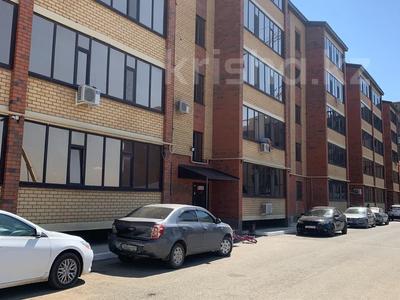Продажа квартир в Западно-Казахстанской обл.: 2-комнатная квартира · 64.7 м² · 2/5 этаж, Кеменгер за 28 млн 〒 2-комнатная квартира · 64.7 м² · 2/5 этаж, Кеменгер за 28 млн 〒 в Уральске