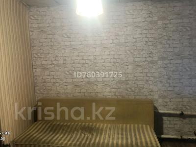 1 комната · 60 м² · 1 этаж, Речная 44а — Баженова за 57 000 〒 в Караганде, Казыбек би р-н