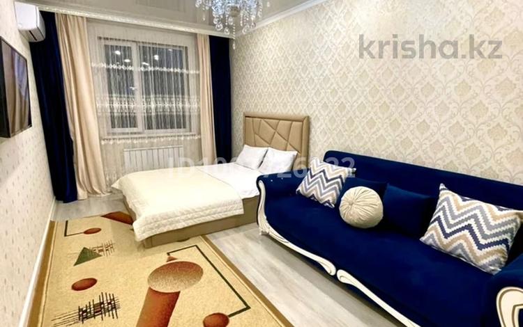 1-бөлмелі пәтер · 45 м² · 7/12 қабат, Ақбұлақ ш/а., 1-я улица 83 — Момышулы, бағасы: 2 000 ₸ в Алматы, Алатауский р-н — фото 2