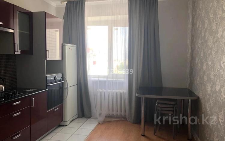 2-бөлмелі пәтер · 71.1 м² · 5/5 қабат, мкр Жана Орда 10/1 — Клиника Газизова, бағасы: 22.5 млн ₸ в Уральске — фото 2
