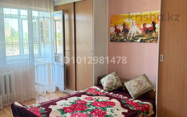 3-комнатная квартира · 70 м² · 6/6 этаж, Оралхан Бөкей 29 — Центр кшт за 200 000 ₸ в Усть-Каменогорске, Ульбинский — фото 2