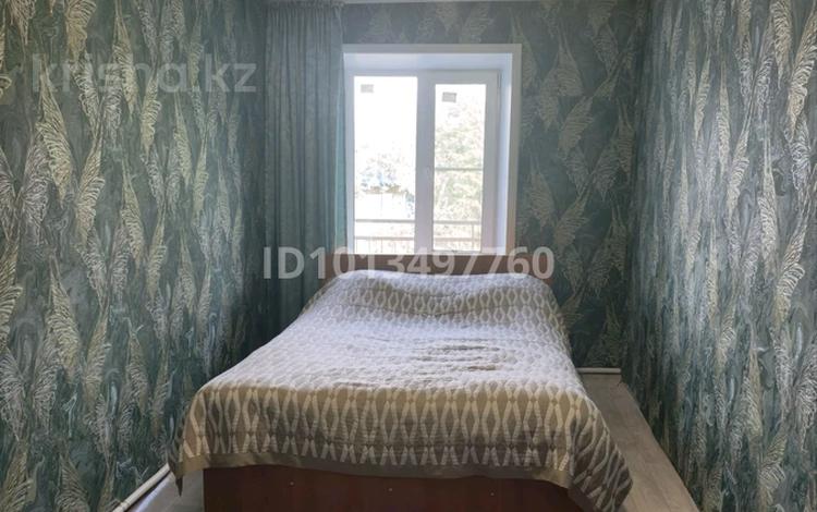 2-бөлмелі пәтер · 40 м² · 2/2 қабат, Батырханова 95, бағасы: 10 000 ₸ в  — фото 2