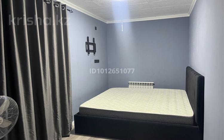2-бөлмелі пәтер · 42 м² · 1/3 қабат, Азаттык 136, бағасы: 12.5 млн ₸ в Атырау — фото 2
