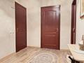 2-бөлмелі пәтер · 70 м² · 10/17 қабат, Жандосова — нархоз, бағасы: 45.9 млн ₸ в Алматы, Ауэзовский р-н — фото 7