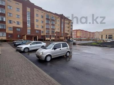3-комнатная квартира · 113.6 м² · 2/5 этаж, мкр. Алтын орда, ораза тате улы — Акбобек школа за 38 млн ₸ в Актобе