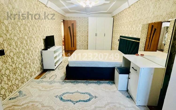 2-бөлмелі пәтер · 55 м² · 4/5 қабат, 18-й микрорайон, 18-й микрорайон 41, бағасы: 190 000 ₸ в Шымкенте, Аль-Фарабийский р-н — фото 2