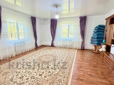 Отдельный дом · 3 комнаты · 140 м² · 13.2 сот., Махамбет, с. Сарытоғай, Ы.Алтынсарин 20 за 10 млн ₸ в Атырау